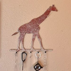 HANDMADE steel key/necklace hooks _ steel giraffe